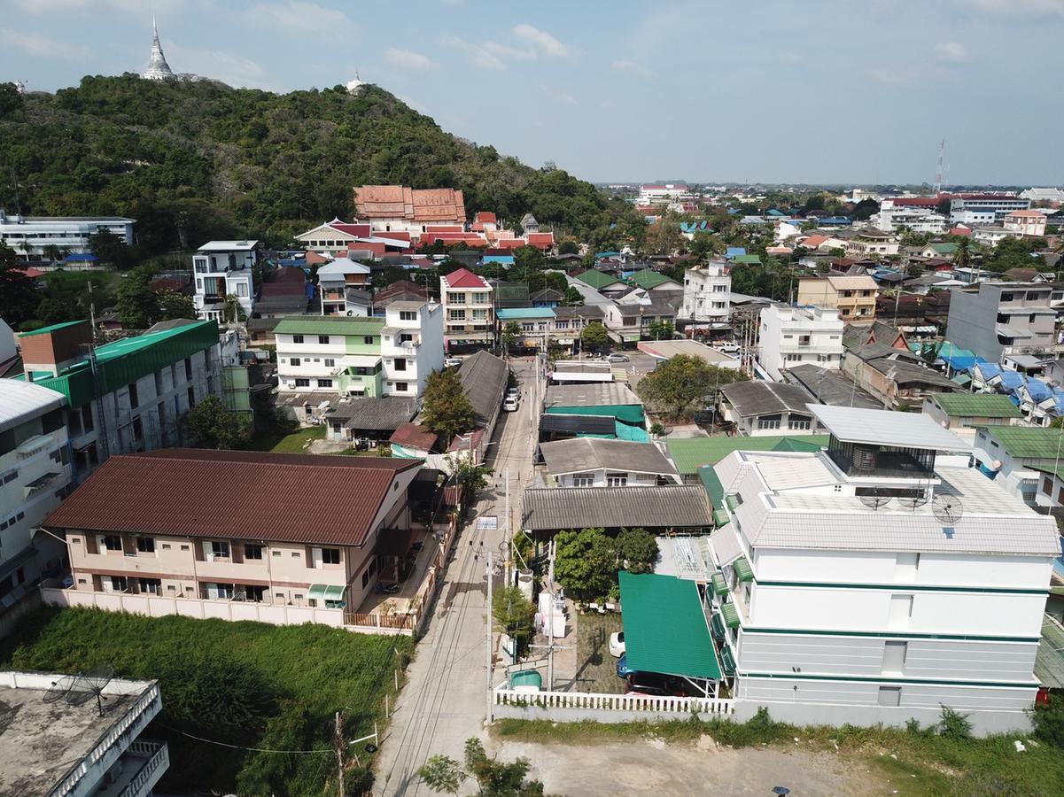 Thanyachatra Boutique Phetchaburi Exterior foto